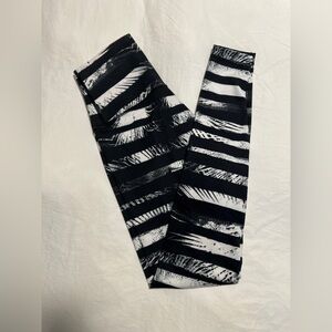 Lululemon full length size 2?4?